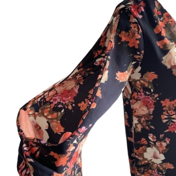 Lulu’s Dress Womens Small Shifting Dears Floral Cut Out Lightweight Shift Mini - Picture 12 of 15